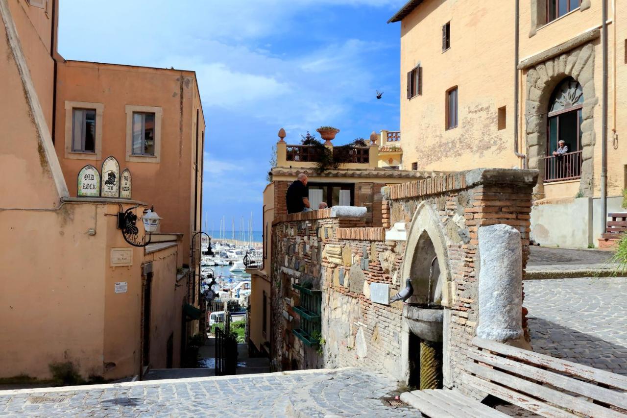 Il Borgo Luxury Suites Nettuno Buitenkant foto