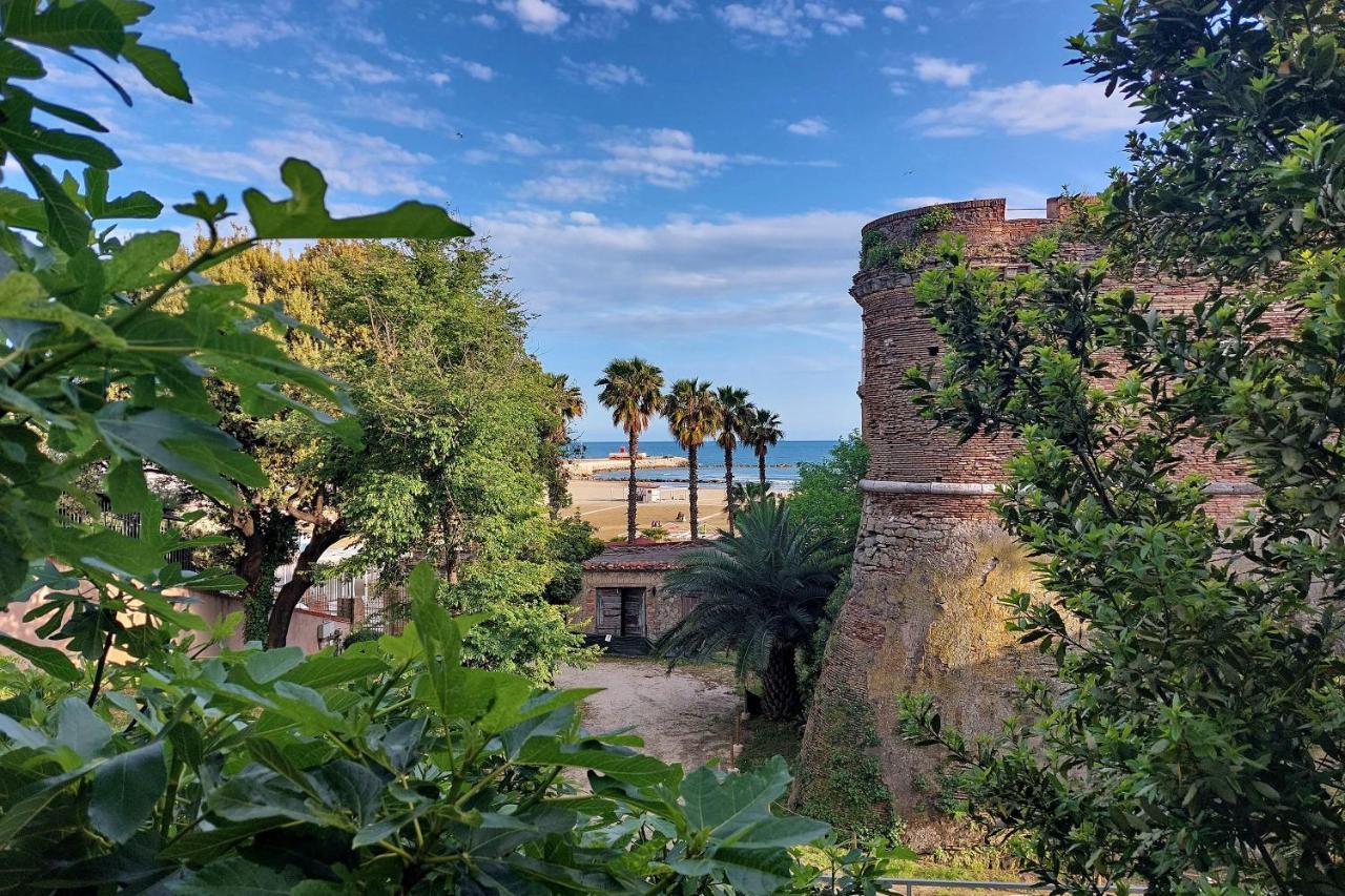Il Borgo Luxury Suites Nettuno Buitenkant foto